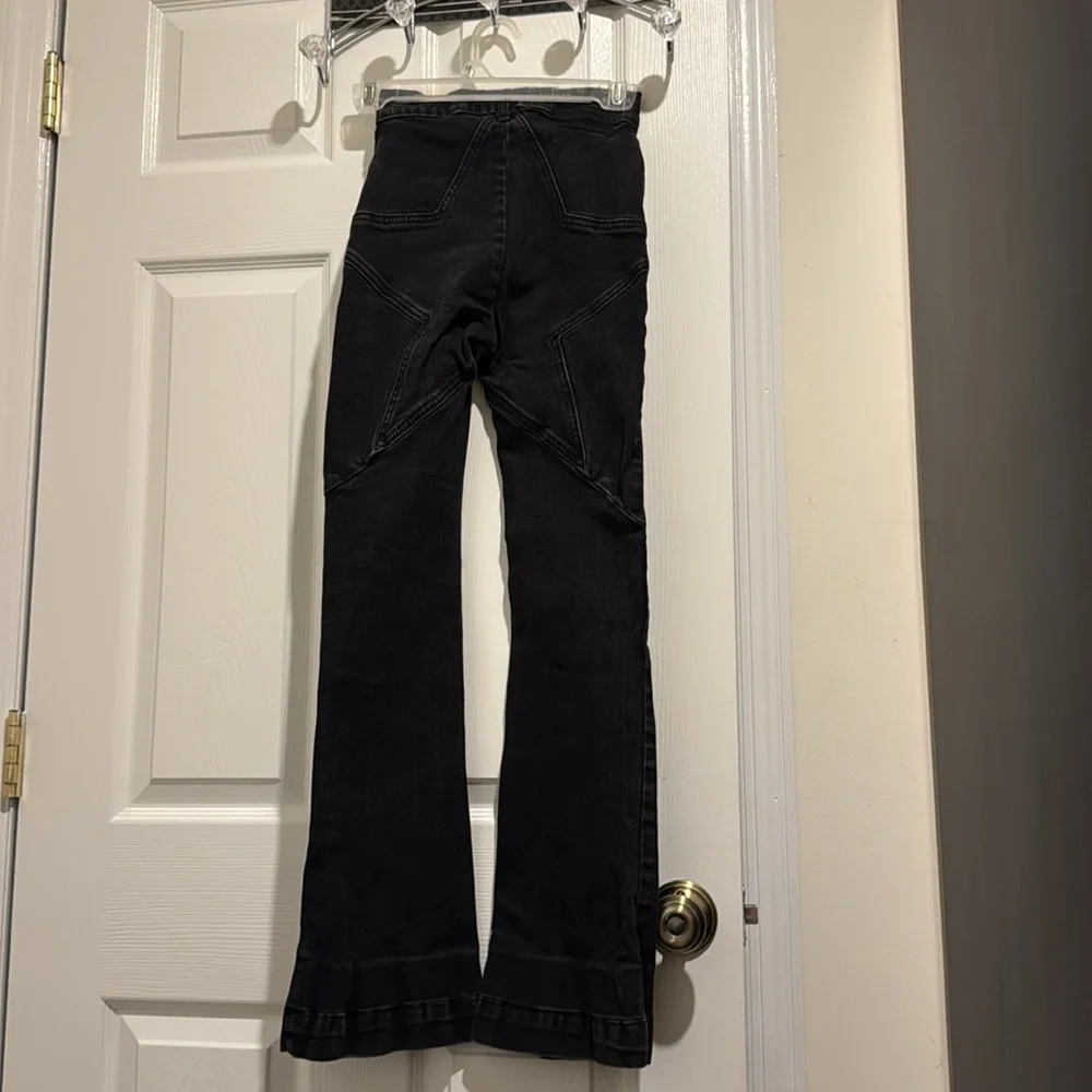 REVICE Black Flare Wide Leg Jeans High-Waisted - Picture 4 of 4
